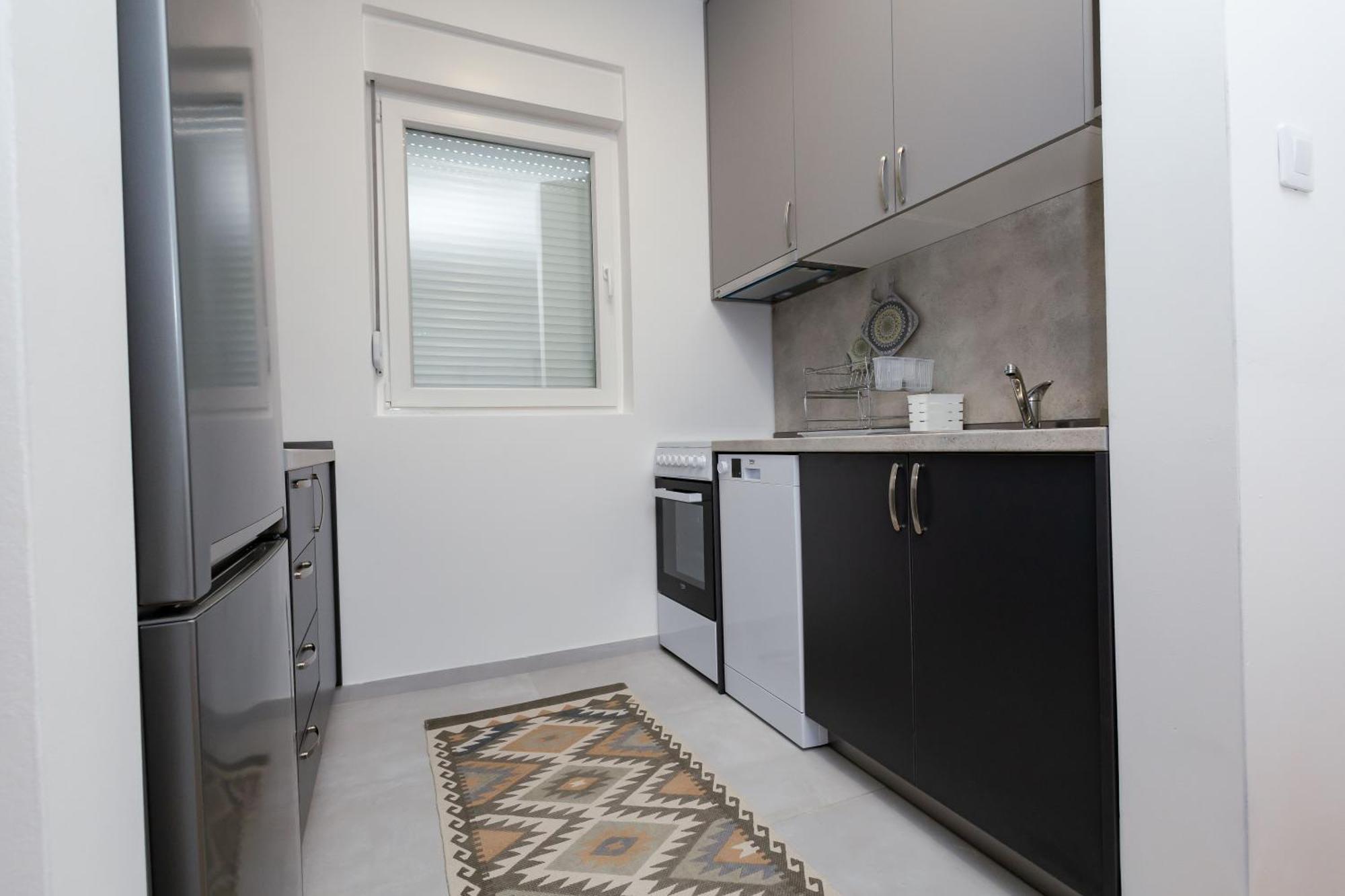 Apartamento Elegant Escape Podgorica Exterior foto