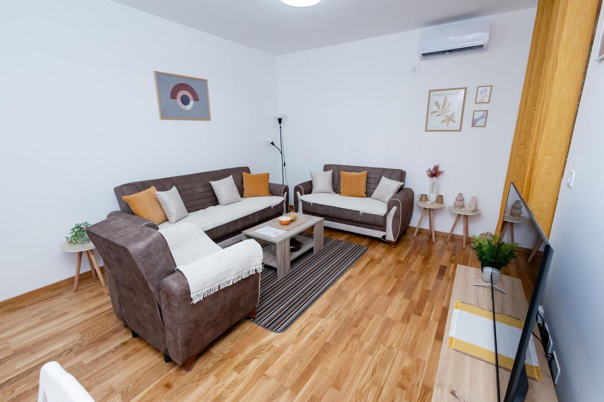 Apartamento Elegant Escape Podgorica Exterior foto